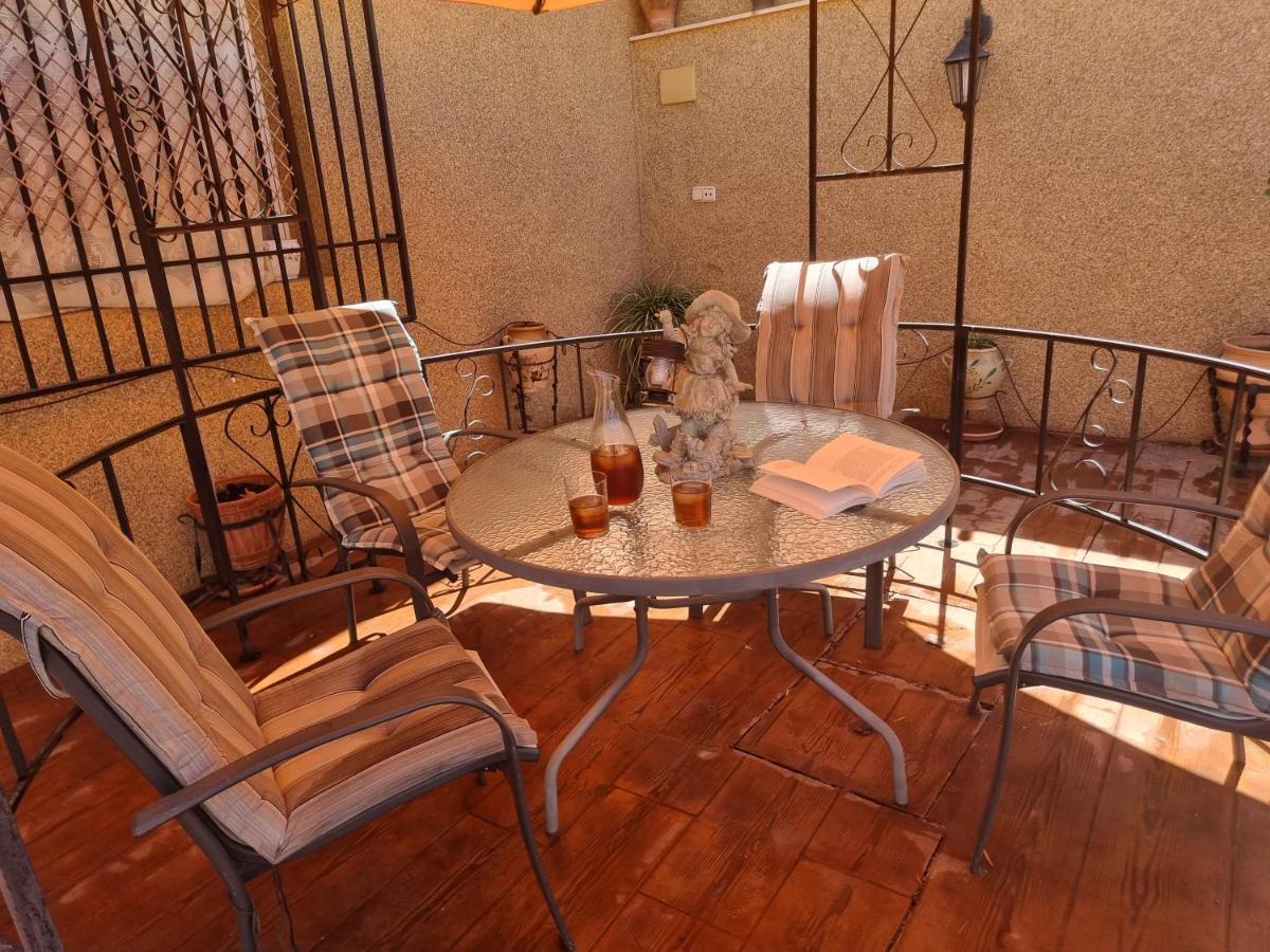 La Fuente Romana Campo-Nubes Exterior photo